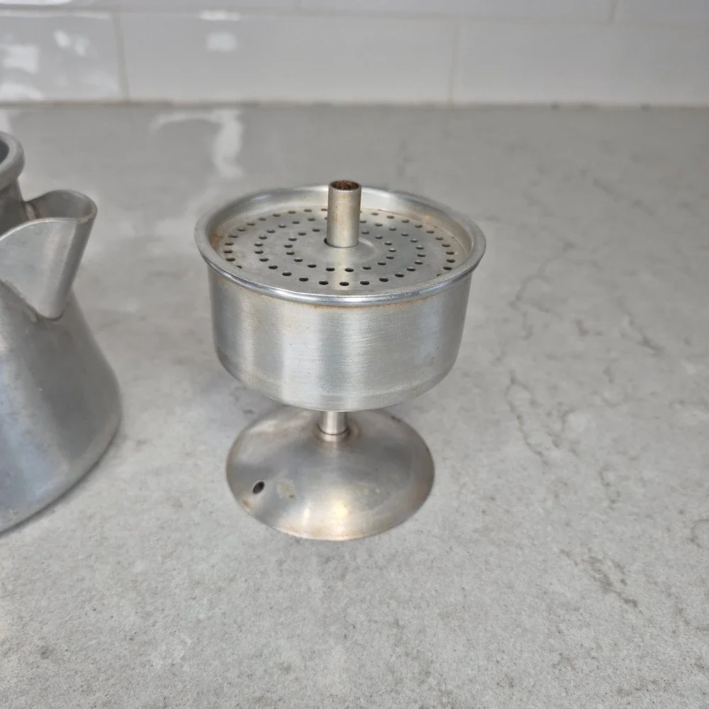 Wear-Ever X-3002 Coffee Percolator Vintage Aluminum Bakelite Handle‎ Silver